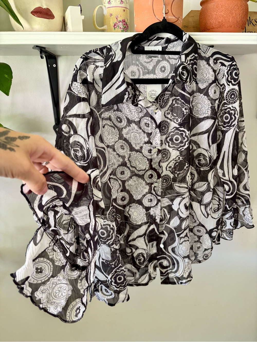 NICOLA Black and White Floral Button-Down Sheer Blouse